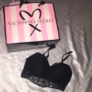 PINK Victoria’s Secret-Black Lace Push-up Bralette